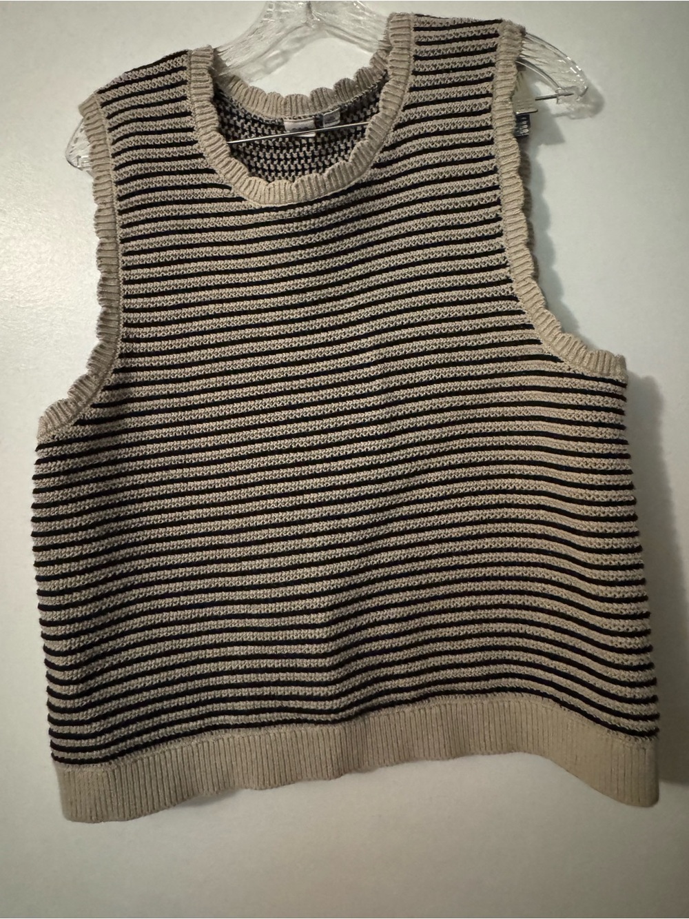 GAP Striped Sleeveless crochet sweater vest in Beige and Black